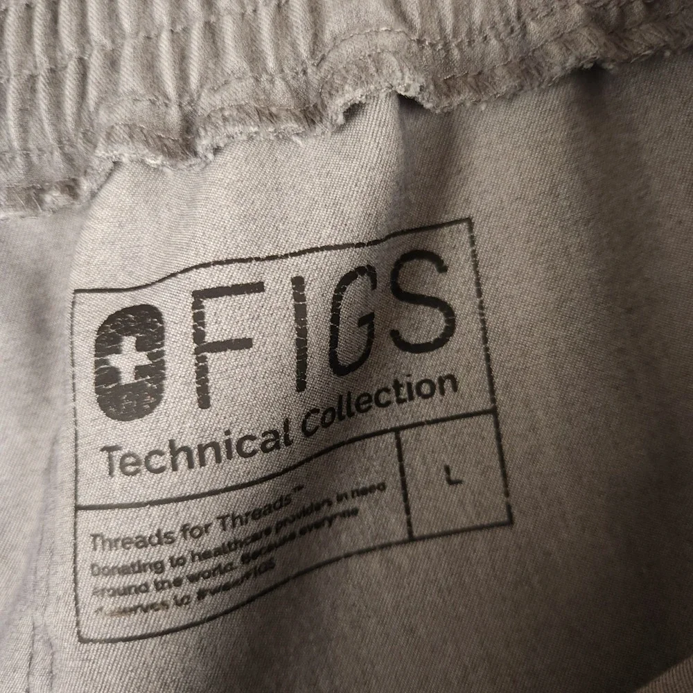 FIGS Technical Collection Scrub Pants Mens Large Grey Teal Drawstring